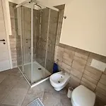 Casa Merlino By La Via Del Mare Viaggi E Vacanze بيت للعطل *