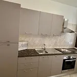 Casa Merlino By La Via Del Mare Viaggi E Vacanze بيت للعطل