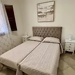 بيت للعطل Casa Merlino By La Via Del Mare Viaggi E Vacanze