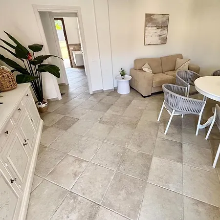 Casa Merlino By La Via Del Mare Viaggi E Vacanze Feriehus Villasimius